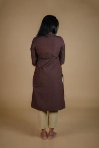 Kēmi Womens Cotton V-Neck Band Kurta with 3/4 Sleeve - Bitter Chocolate