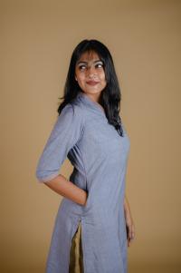 Kēmi Womens Cotton V-Neck Band Kurta with 3/4 Sleeve - Zen Blue