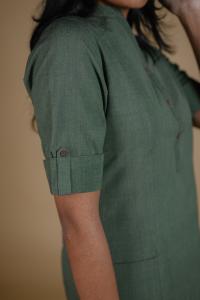 Kēmi Womens Cotton V-Neck Band Collar Kurta with 1/2 Sleeve - Duck Green