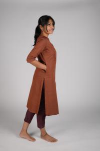 Kēmi Womens Cotton V-Notch Round Neck  Kurta with 3/4 Sleeve - Rustic Brown