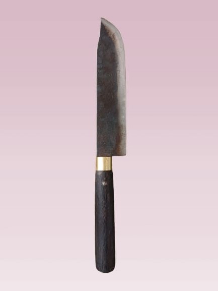 FISH KNIFE WITH BLACK HANDLE