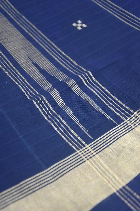Hantex Peocock Green and Navy Blue Colour Saree With Unstitched Blouse Piece