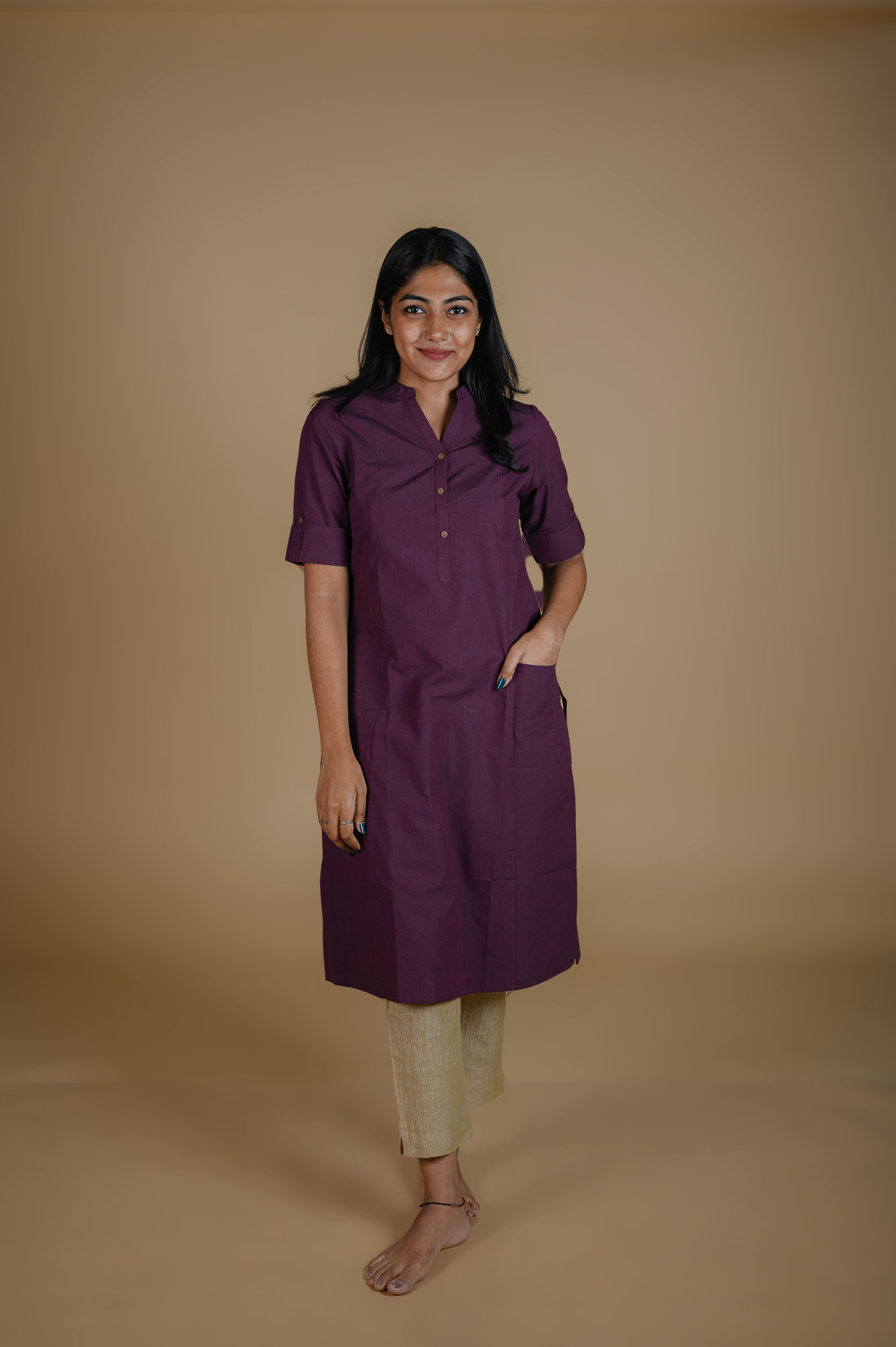 Kēmi Womens Cotton V-Neck Band Collar Kurta with ...
